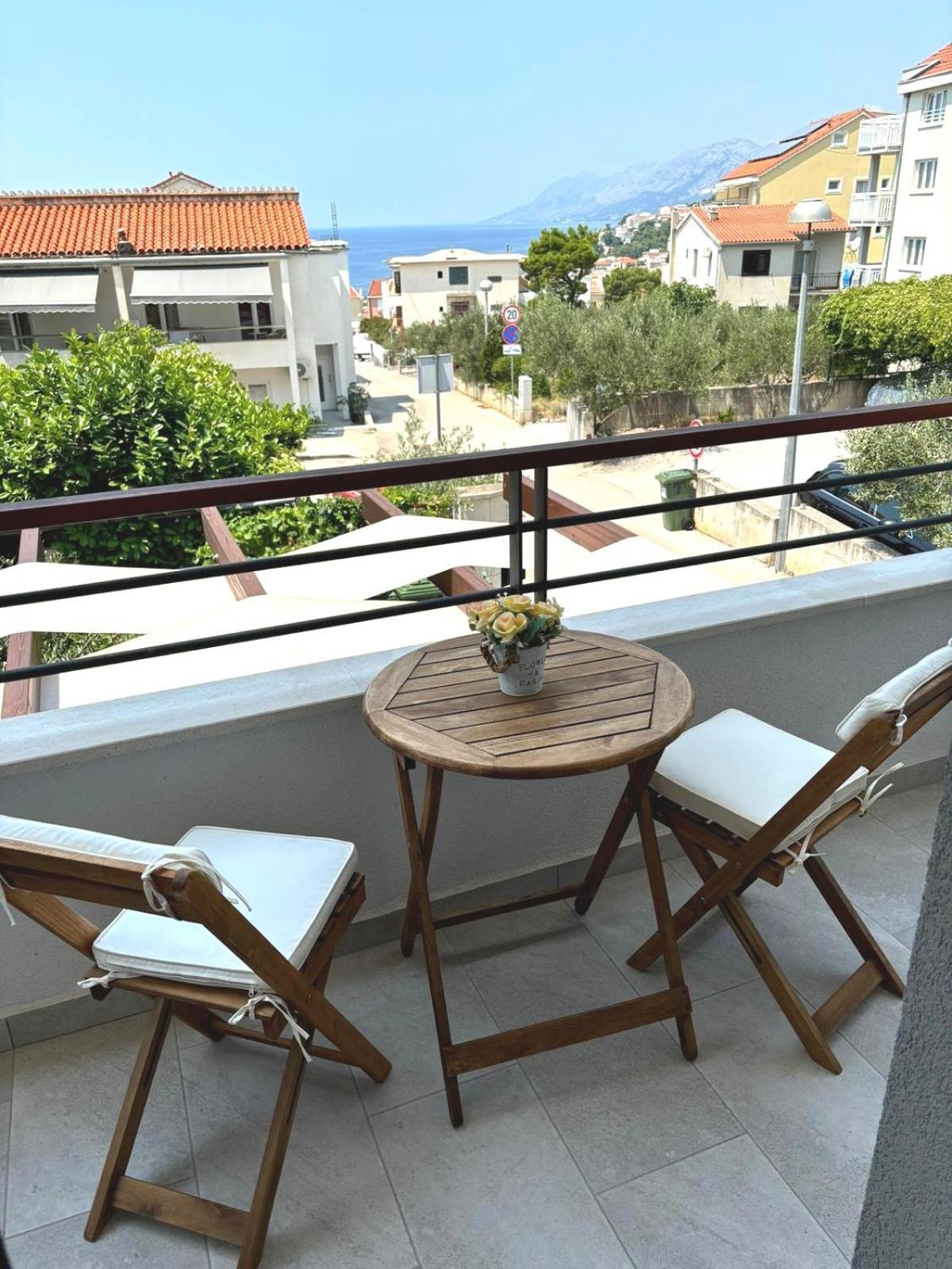Apartmani Adria 2 Baška Voda Dış mekan fotoğraf